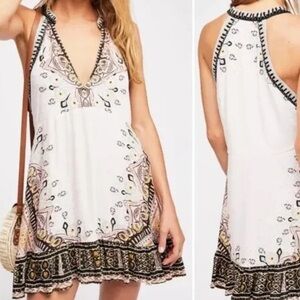 HOST PICKED** Free People Steal the Sun Dress Pink Size S Ruffle Hem Bohemian